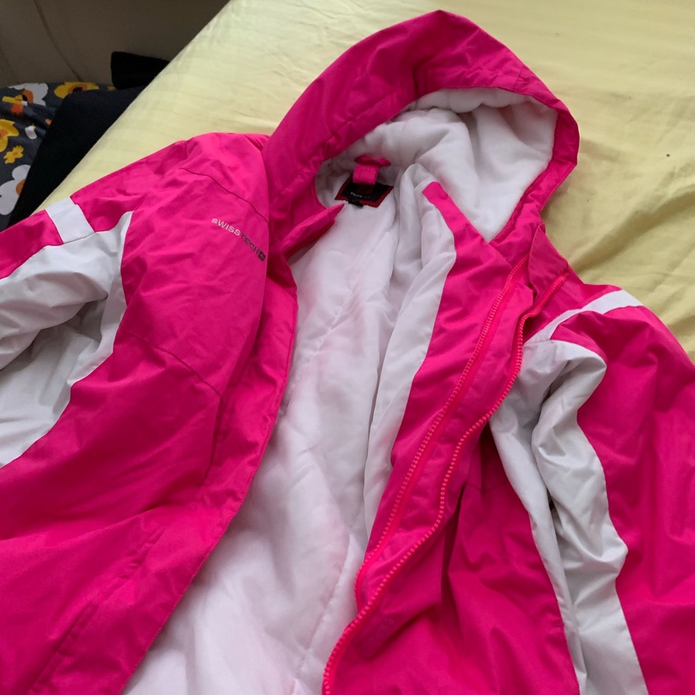 EUC XL girls winter coat. Includes inside vest.